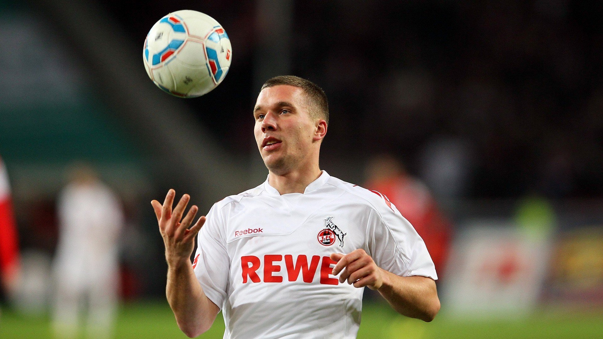 国足球员抗压表现评分与比赛结果关系，国足球员抗压表现评分与比赛结果关系如何